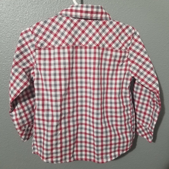 Adorable Little Boys Button Front Collared Shirt - Picture 2 of 6
